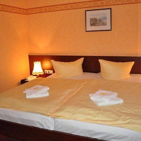 Hotel Ruegen Park Kg Gingst Δωμάτιο φωτογραφία